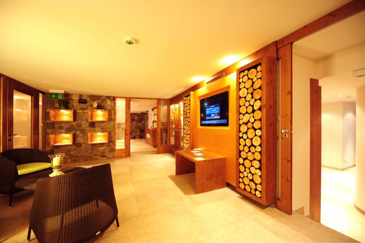 Hotel Max Serfaus Exterior photo