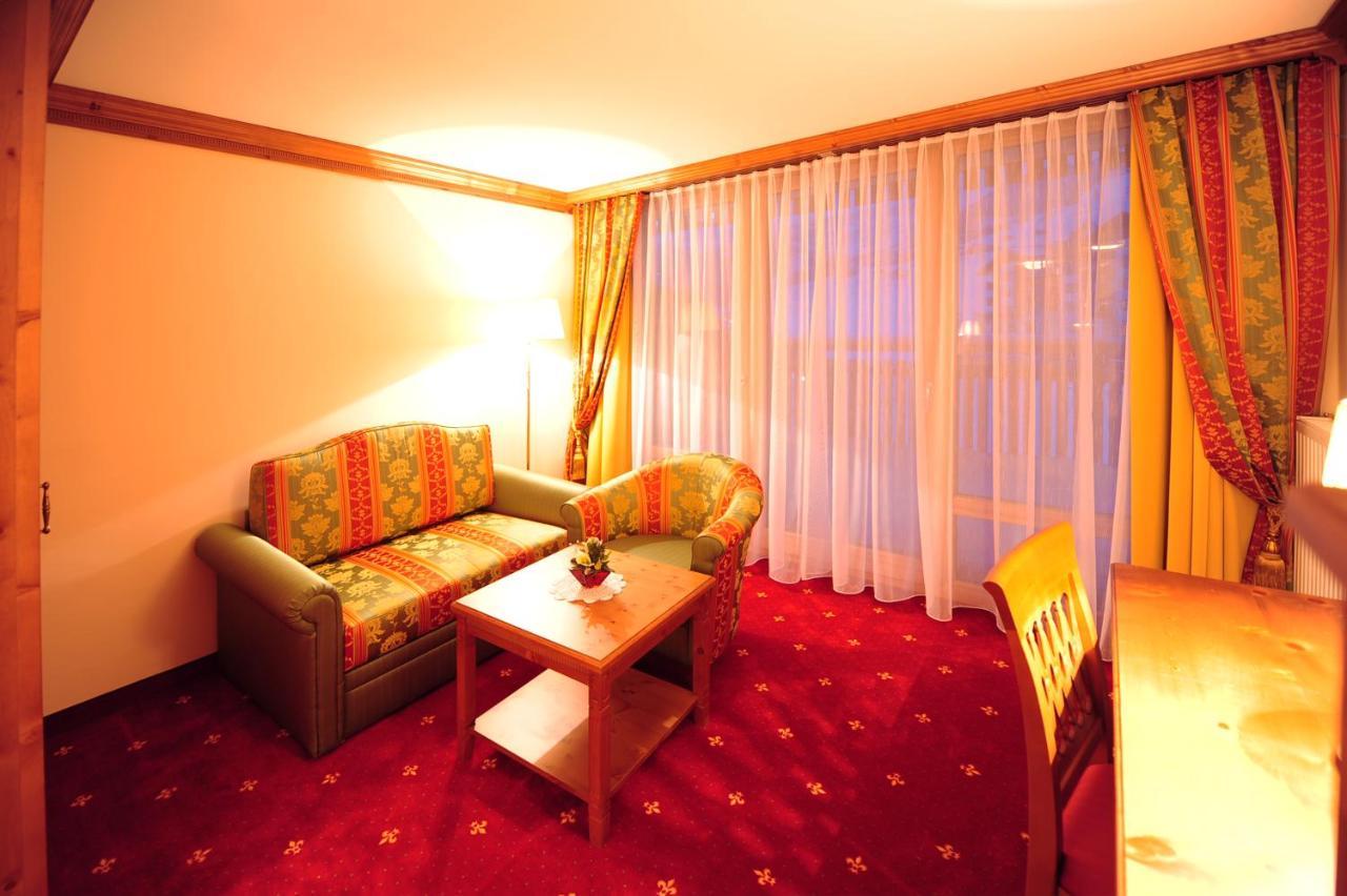 Hotel Max Serfaus Exterior photo